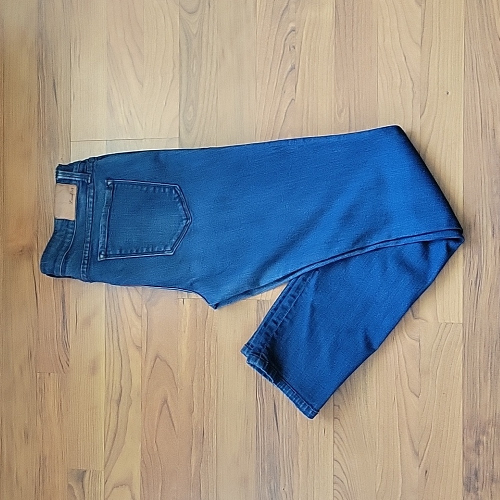 EUC Level 99 Lily Skinny Straight Jeans